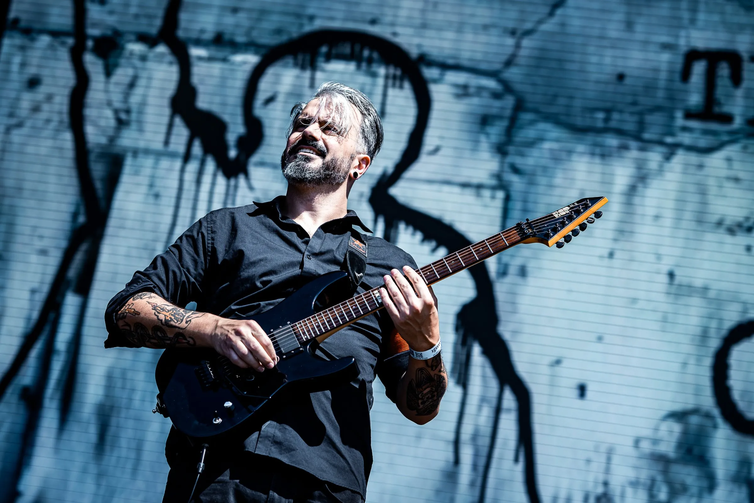 Guitarist in front of the LED wall